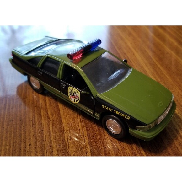 Maryland State Police Road Champs die cast police car 1:43 scale - Picture 7 of 10